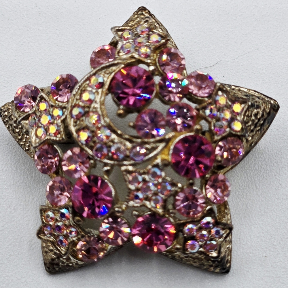 VINTAGE Star Brooch Auro Borealis Moon Stars In Pink Crystals - Picture 2 of 10